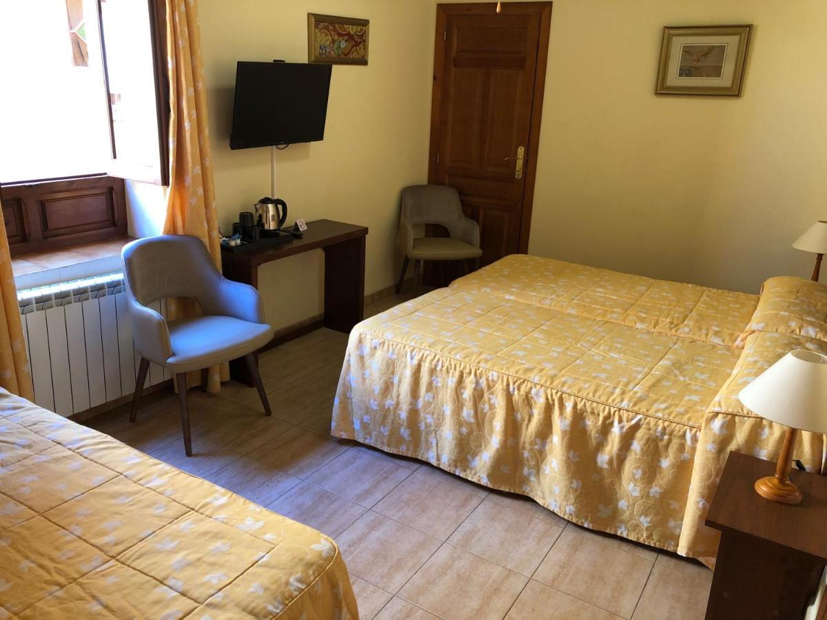 Hostal Loreto Denia Dış mekan fotoğraf