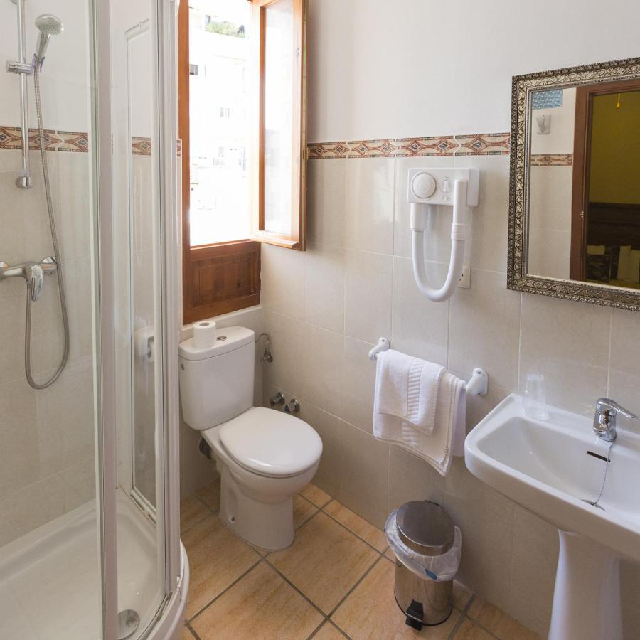 Hostal Loreto Denia Dış mekan fotoğraf