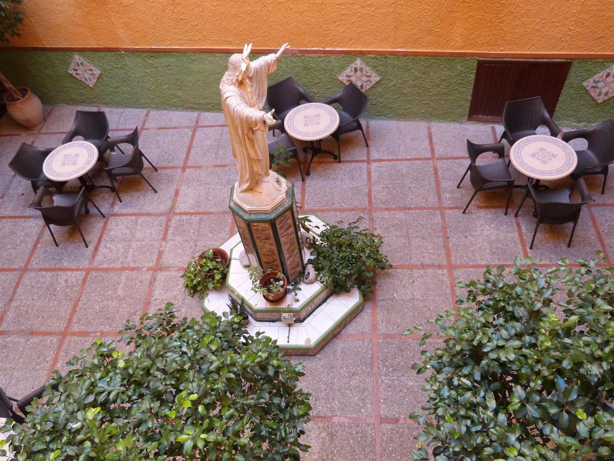 Hostal Loreto Denia Dış mekan fotoğraf